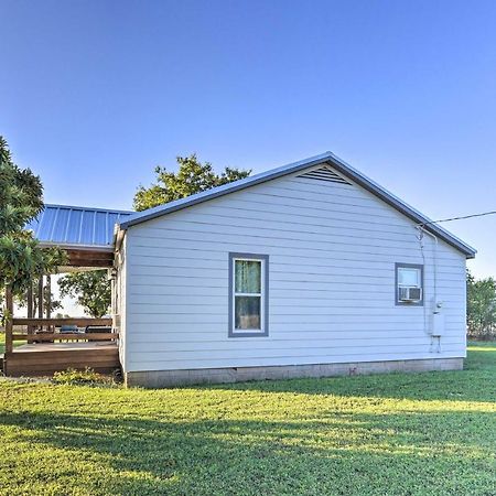 House On Cattle Farm Central To Temple And Waco Lorena Exterior foto