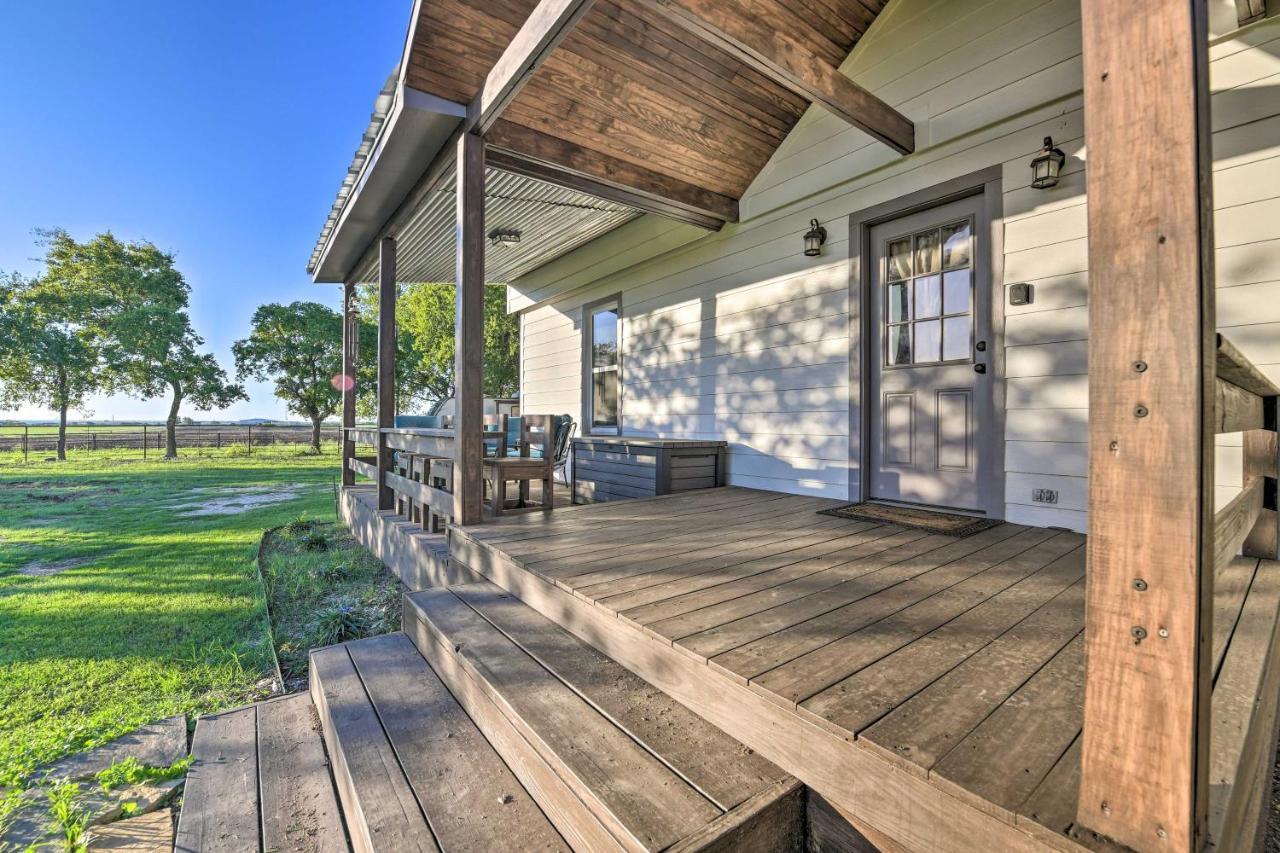 House On Cattle Farm Central To Temple And Waco Lorena Exterior foto