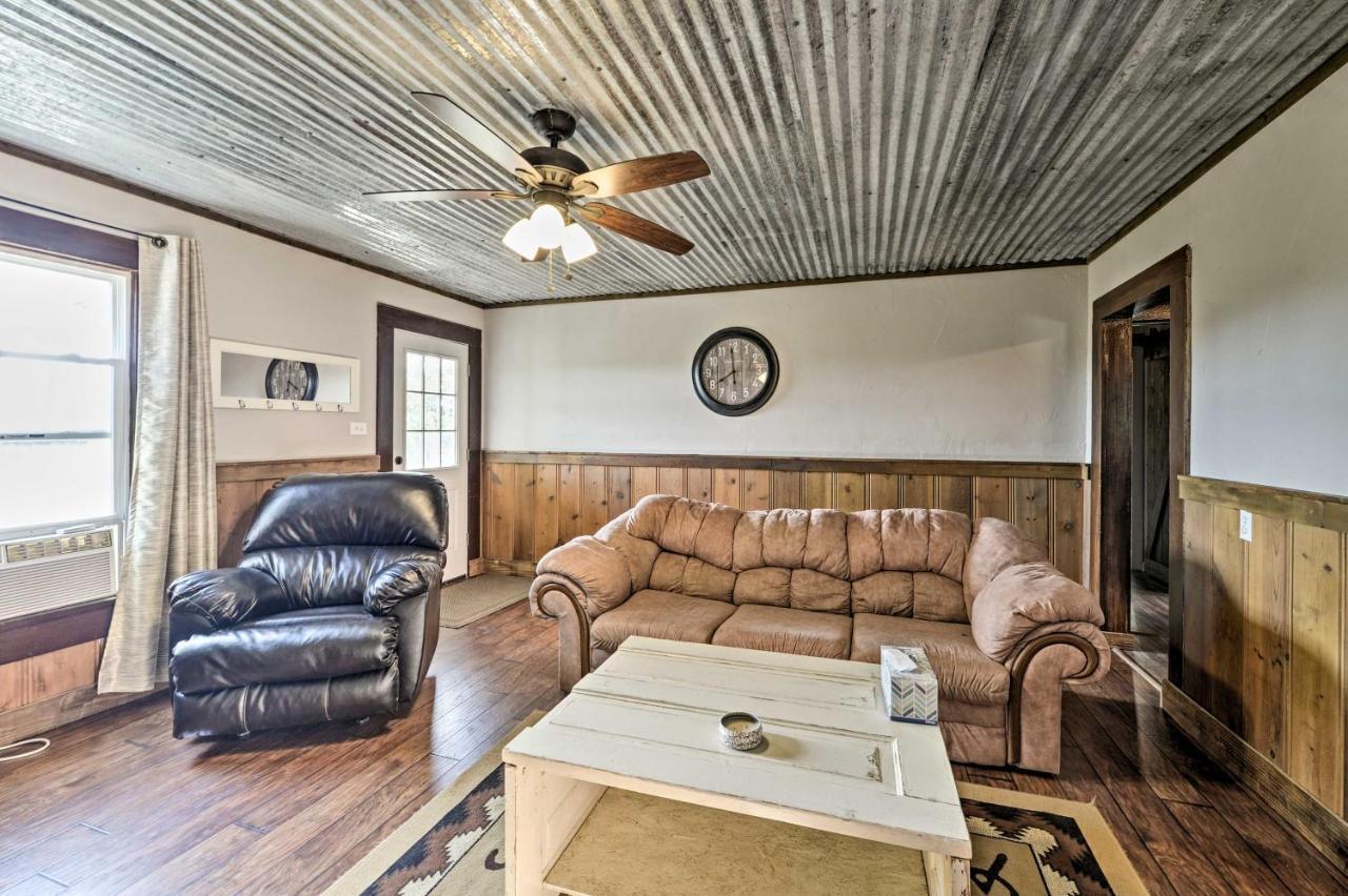 House On Cattle Farm Central To Temple And Waco Lorena Exterior foto